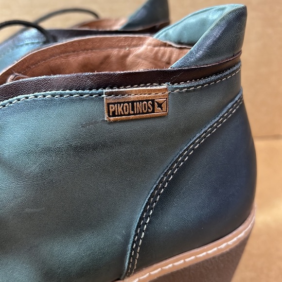 Women’s green leather Pikolinos lace up boot. Size 7.5.  NEW - Picture 3 of 5